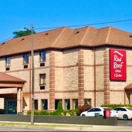 Red Roof Inn & Suites Detroit - Melvindale/Dearborn Esterno foto