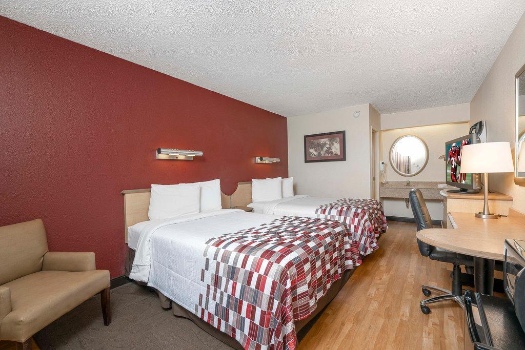 Red Roof Inn & Suites Detroit - Melvindale/Dearborn Esterno foto
