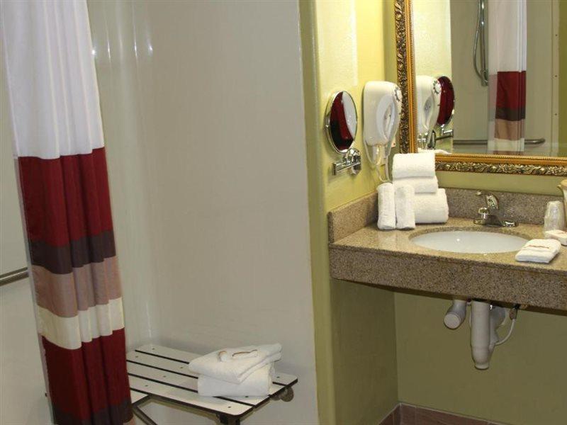 Red Roof Inn & Suites Detroit - Melvindale/Dearborn Esterno foto
