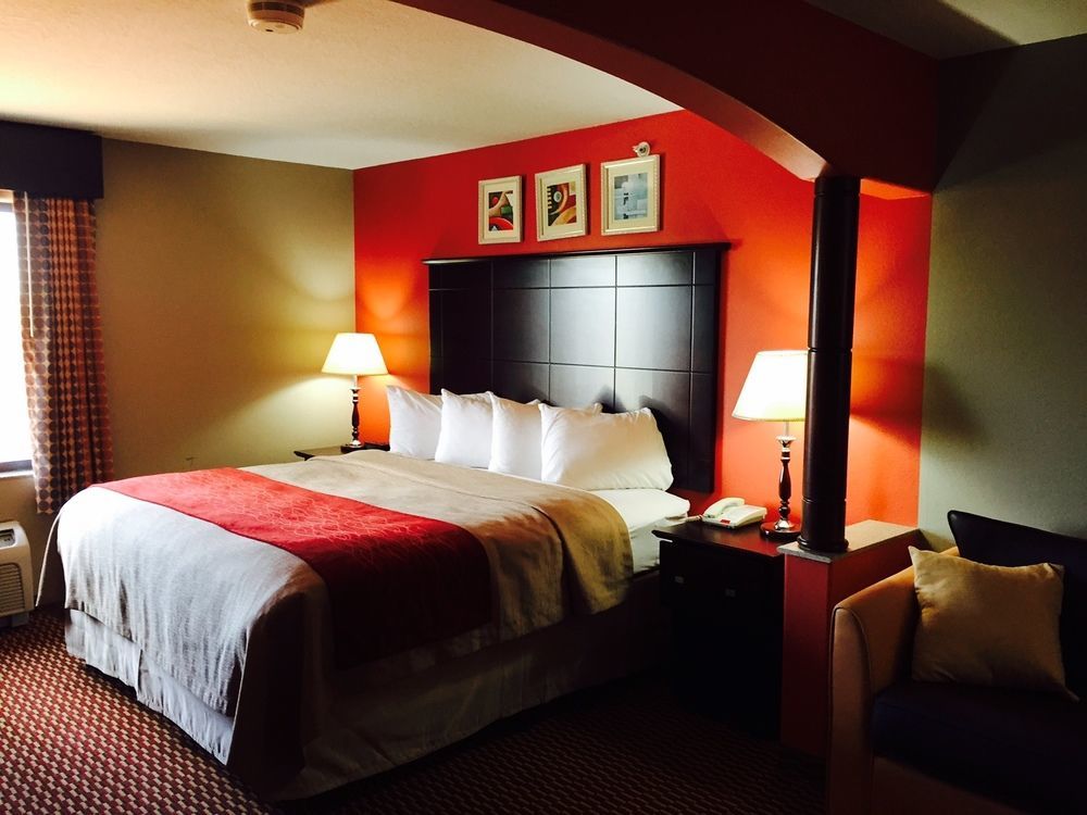 Red Roof Inn & Suites Detroit - Melvindale/Dearborn Esterno foto